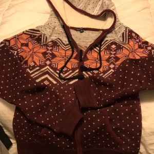 American eagle zip up sweater